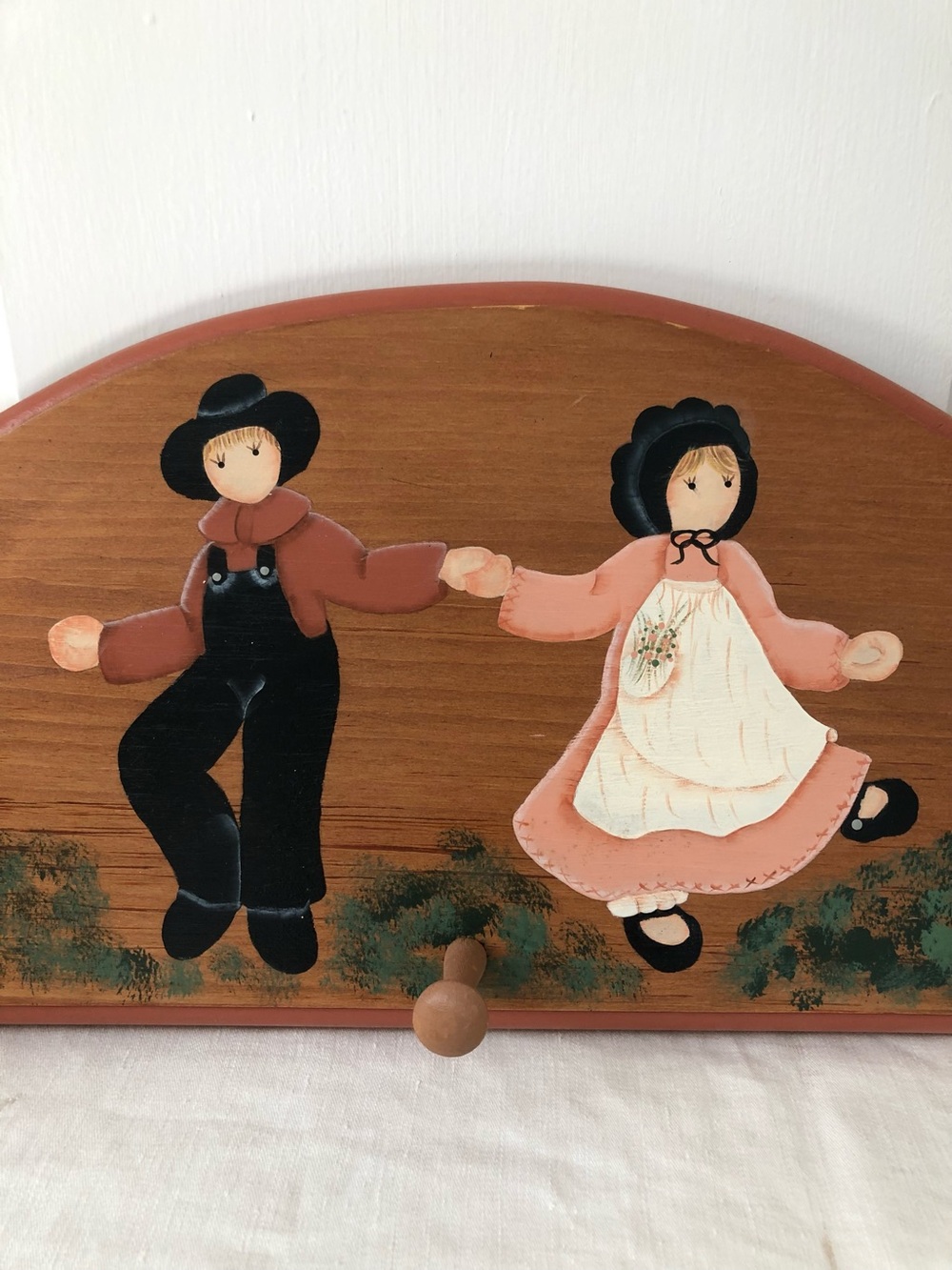 Vintage 80’s Amish Folk Art Wall Hanger With Pegs